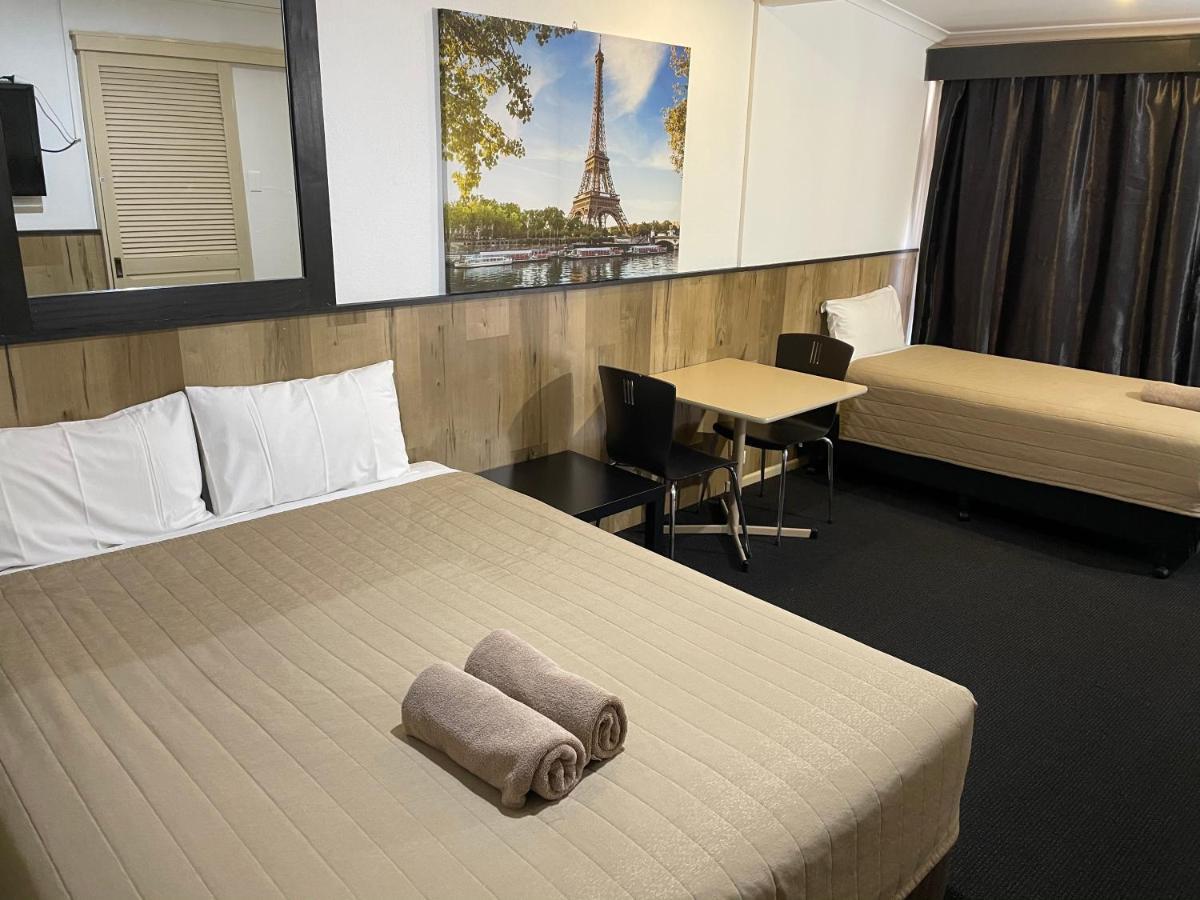 Countryman Motor Inn Каура Экстерьер фото