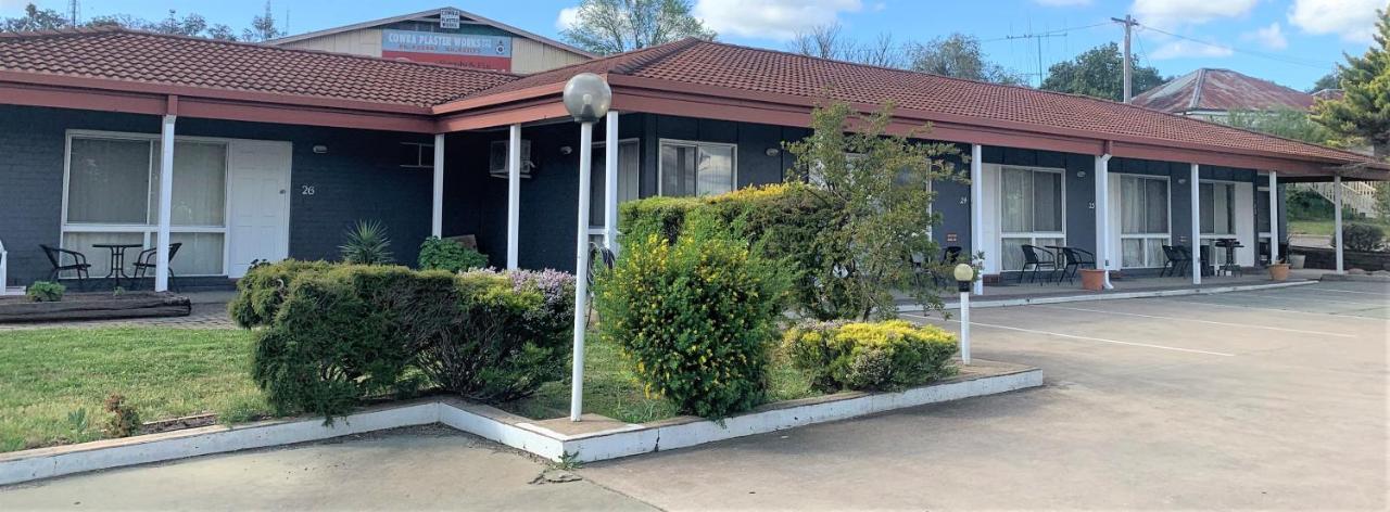 Countryman Motor Inn Каура Экстерьер фото