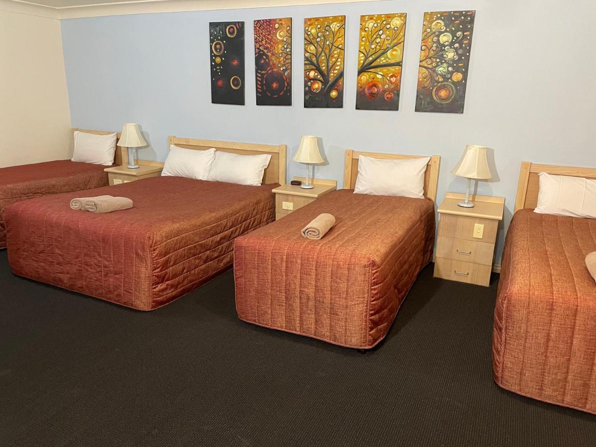 Countryman Motor Inn Каура Экстерьер фото