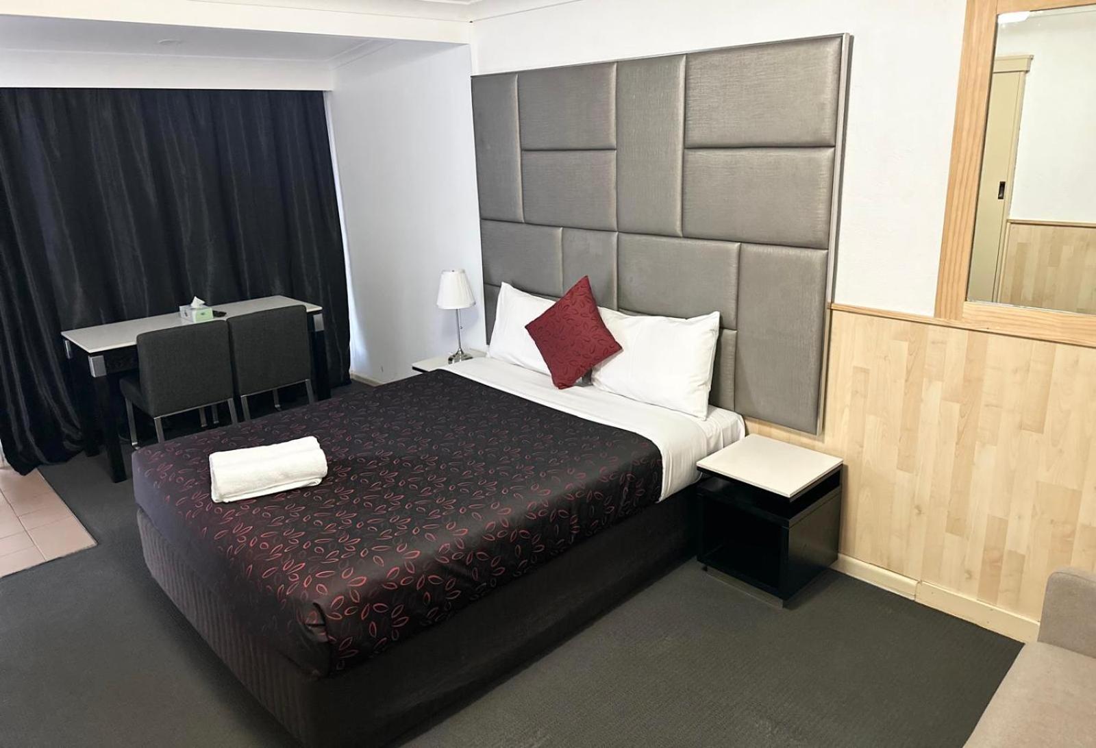 Countryman Motor Inn Каура Экстерьер фото