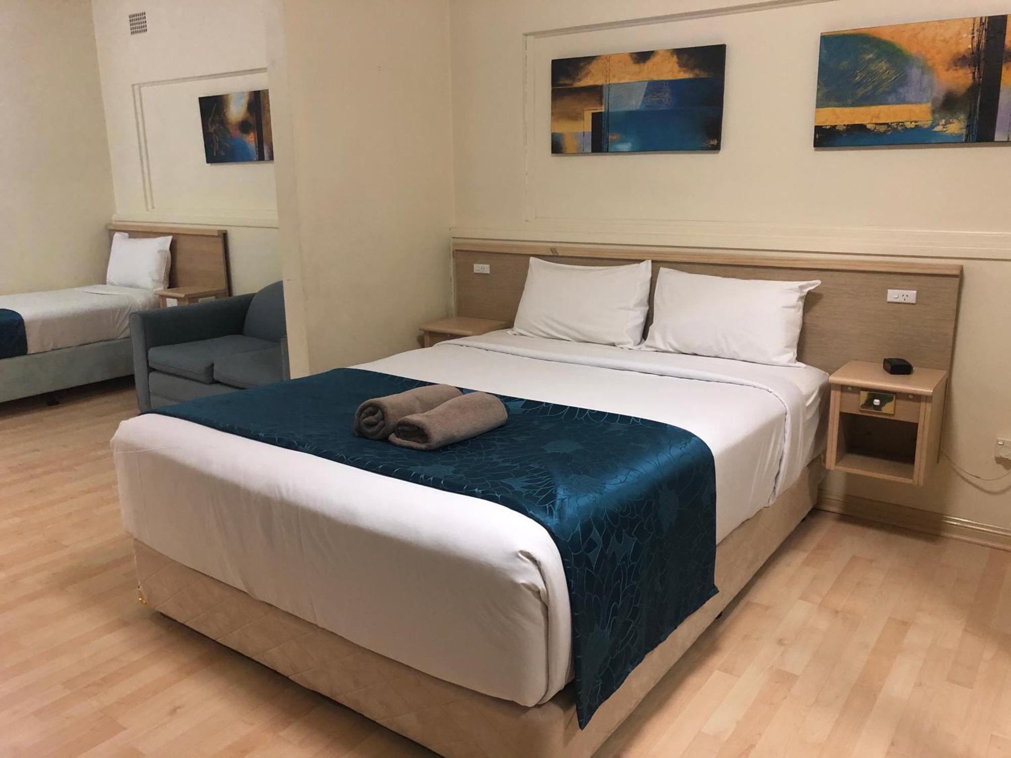 Countryman Motor Inn Каура Экстерьер фото